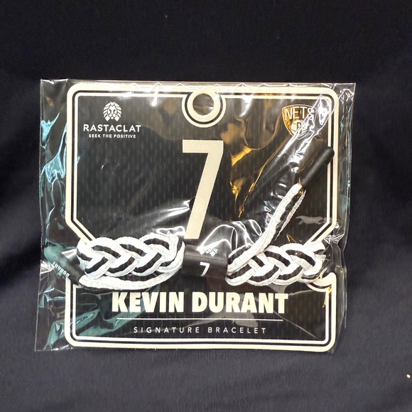 Brooklyn Nets Kevin Durant Rastaclat Braided Player Name & Number Team Bracelet - Picture 3 of 6
